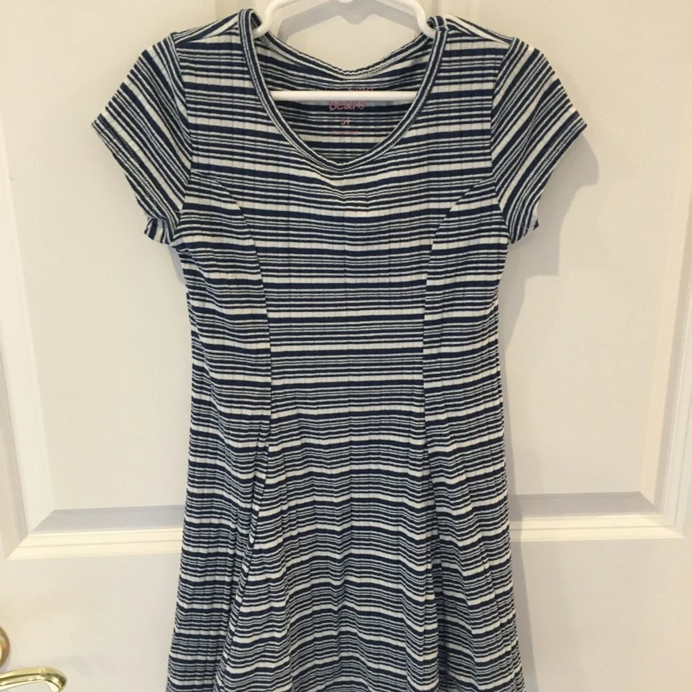 Girls jumping beans dress size 5T - Picture 4 of 4
